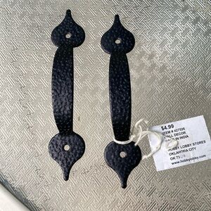 NWT vintage looking cabinet pulls